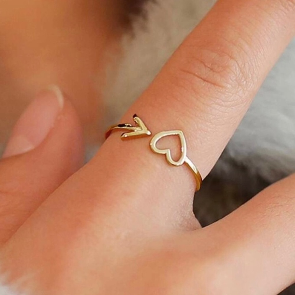 Dainty Gold Heart and Arrow Ring
